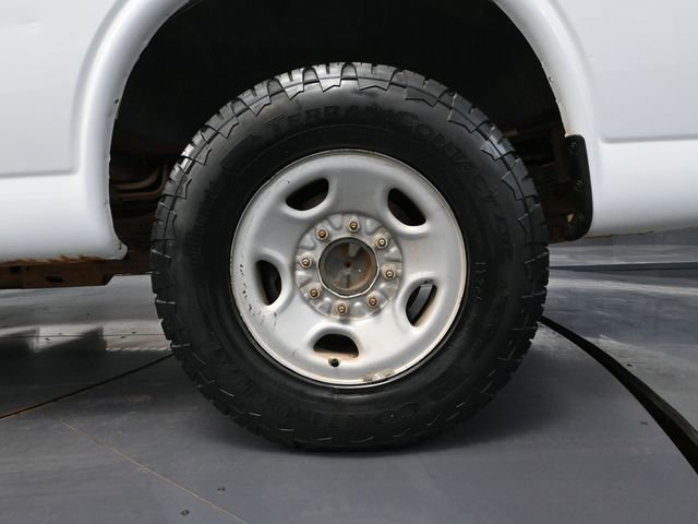 Used 2017 Chevrolet Express 3500 LT w/ LT Preferred Equipment Group image 12