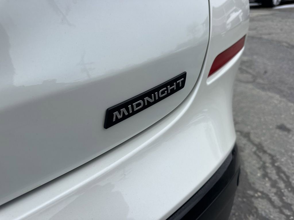 Used 2024 Nissan Murano SV w/ SV Midnight Edition Package FWD image 28