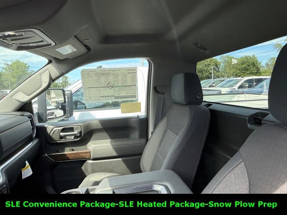 New 2025 GMC Sierra 2500 SLE w/ SLE Convenience Package image 9