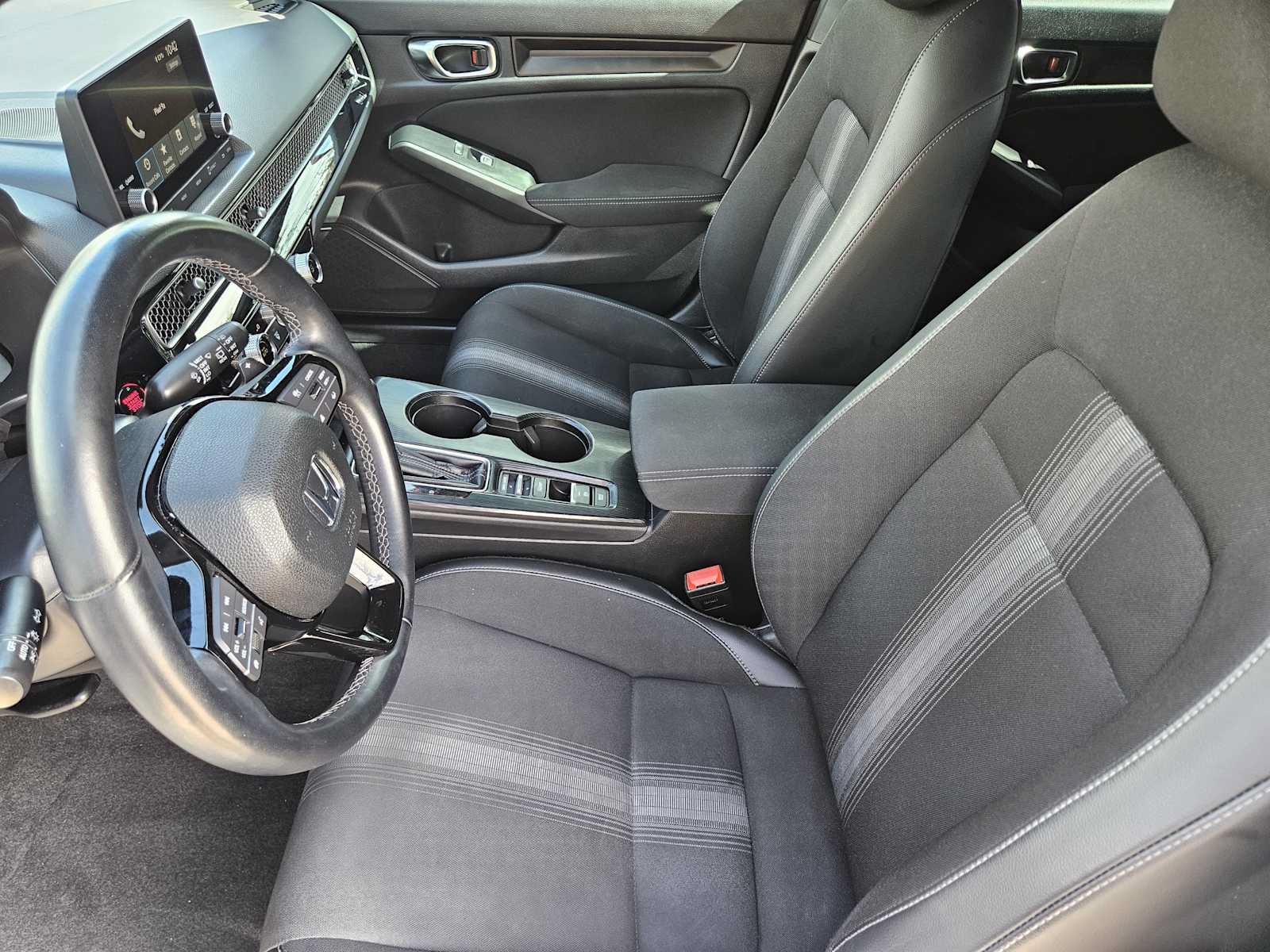 Used 2022 Honda Civic Sport image 13