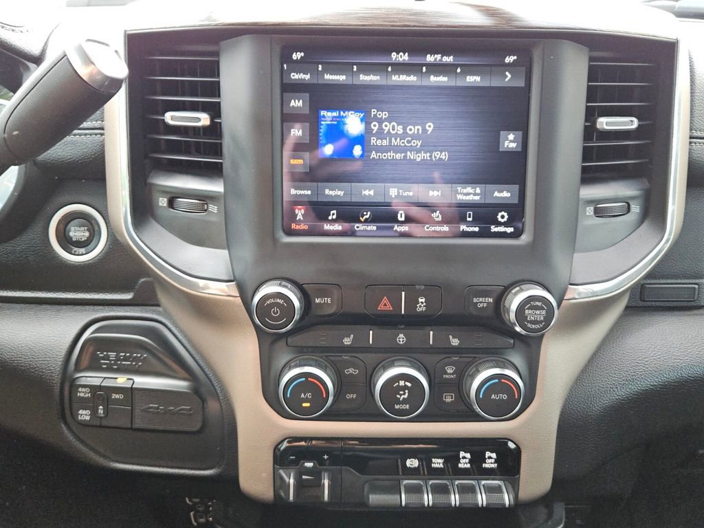Used 2021 RAM 2500 Laramie AWD/4WD image 17