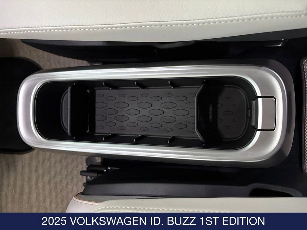 New 2025 Volkswagen ID. Buzz 1st Edition image 23