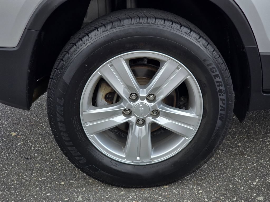 Certified 2020 Chevrolet Trax LS w/ Tint and Cruise Package AWD/4WD image 13