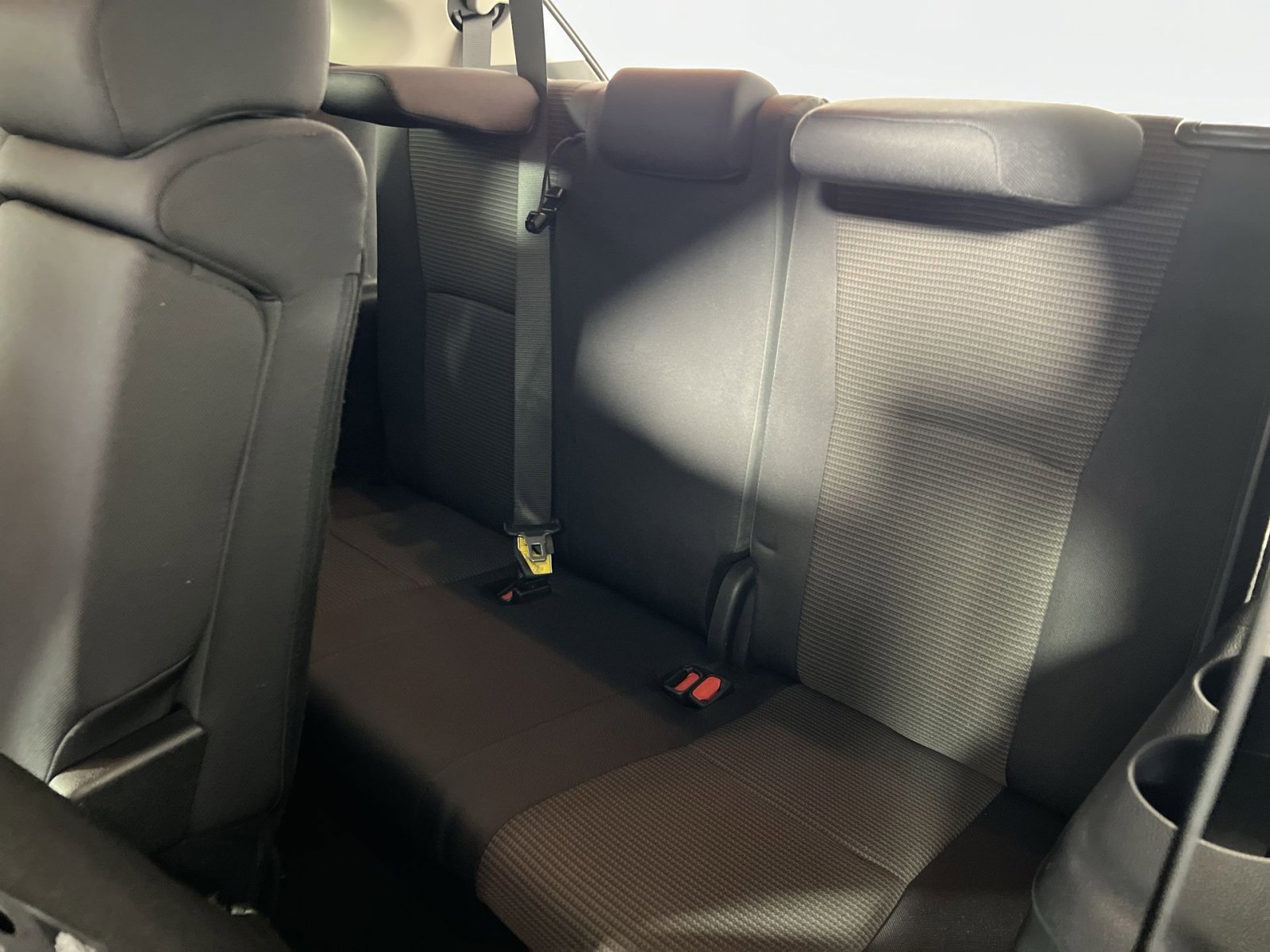 Used 2024 Toyota Highlander LE image 26