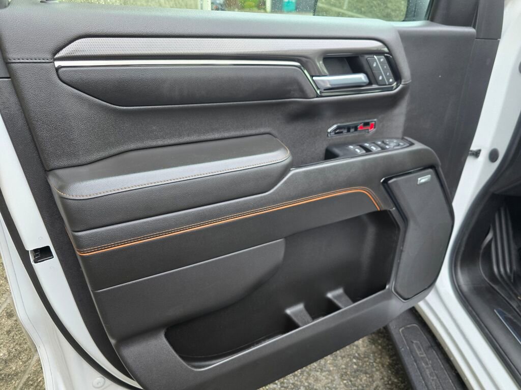 Used 2022 GMC Sierra 1500 AT4 w/ AT4 Premium Package image 28