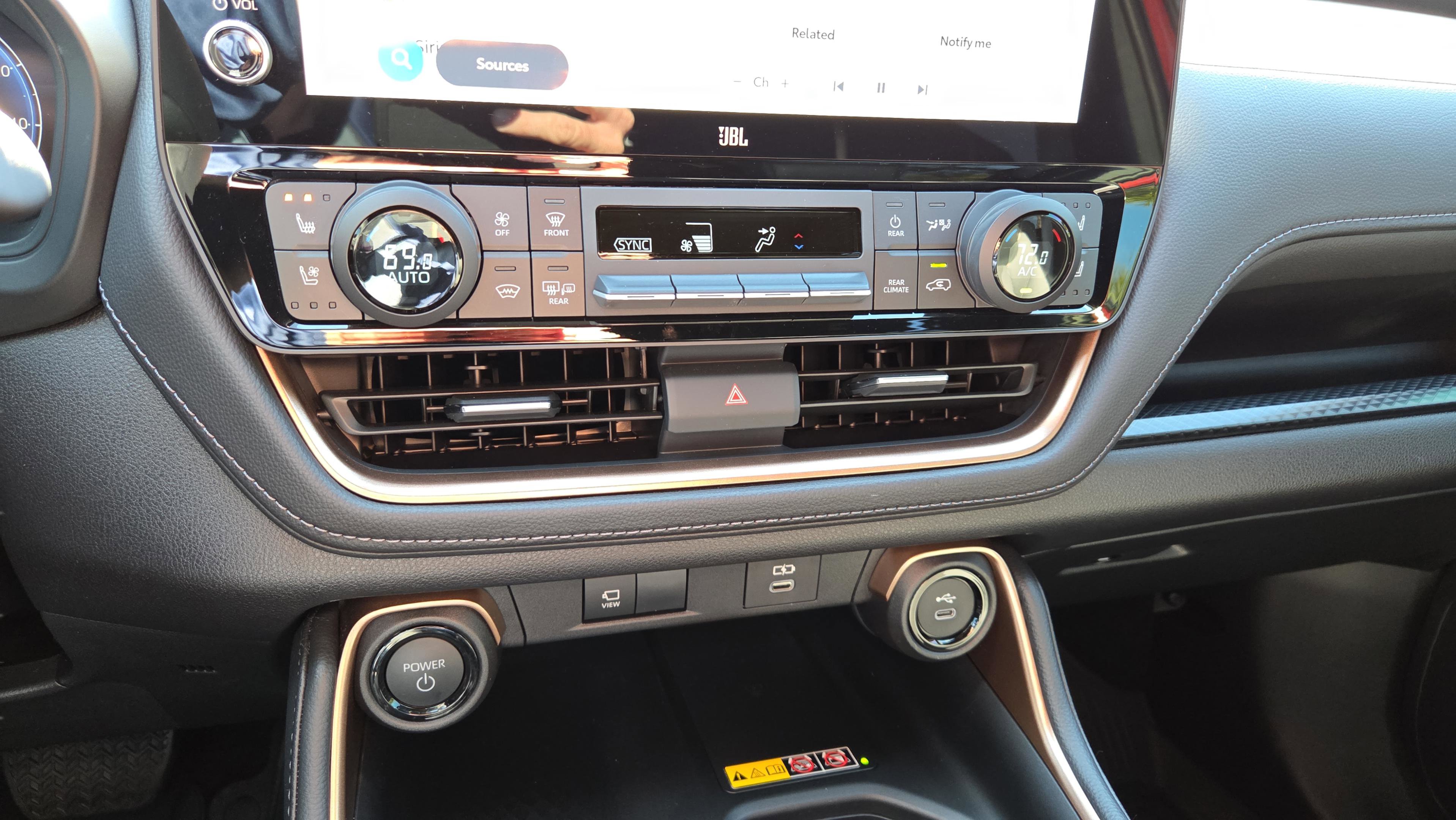 Used 2025 Toyota Grand Highlander AWD Hybrid image 25