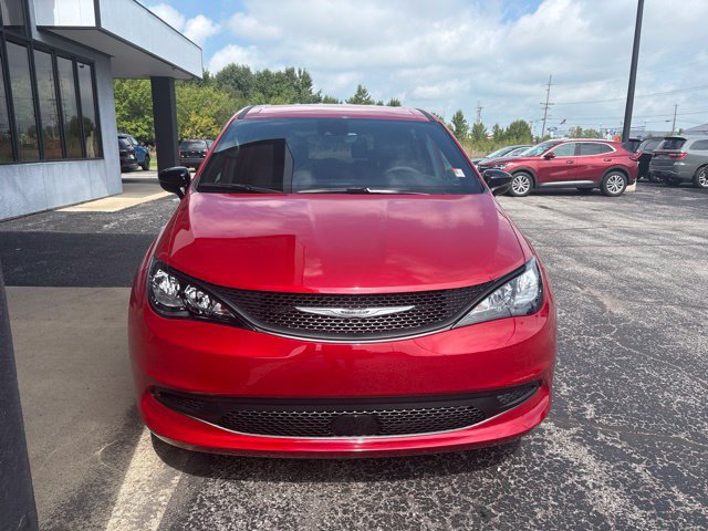 New 2027 Chrysler Pacifica LX FWD image 8