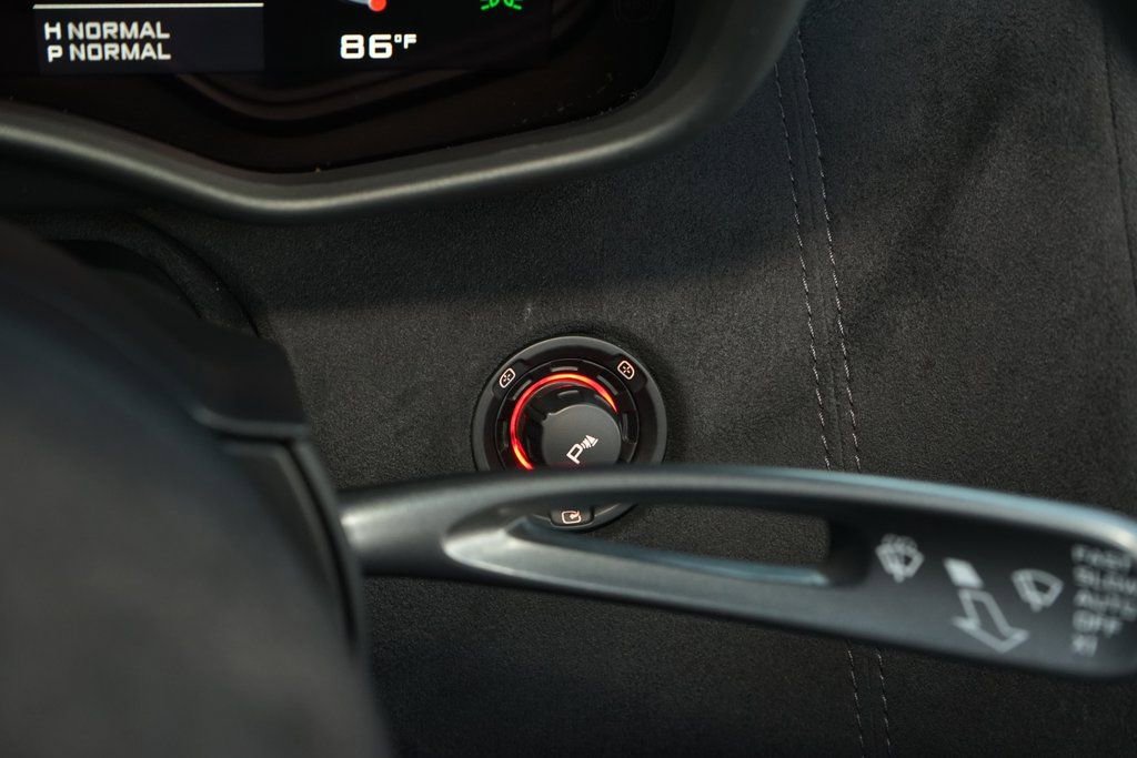 Used 2020 McLaren 600LT Spider image 29