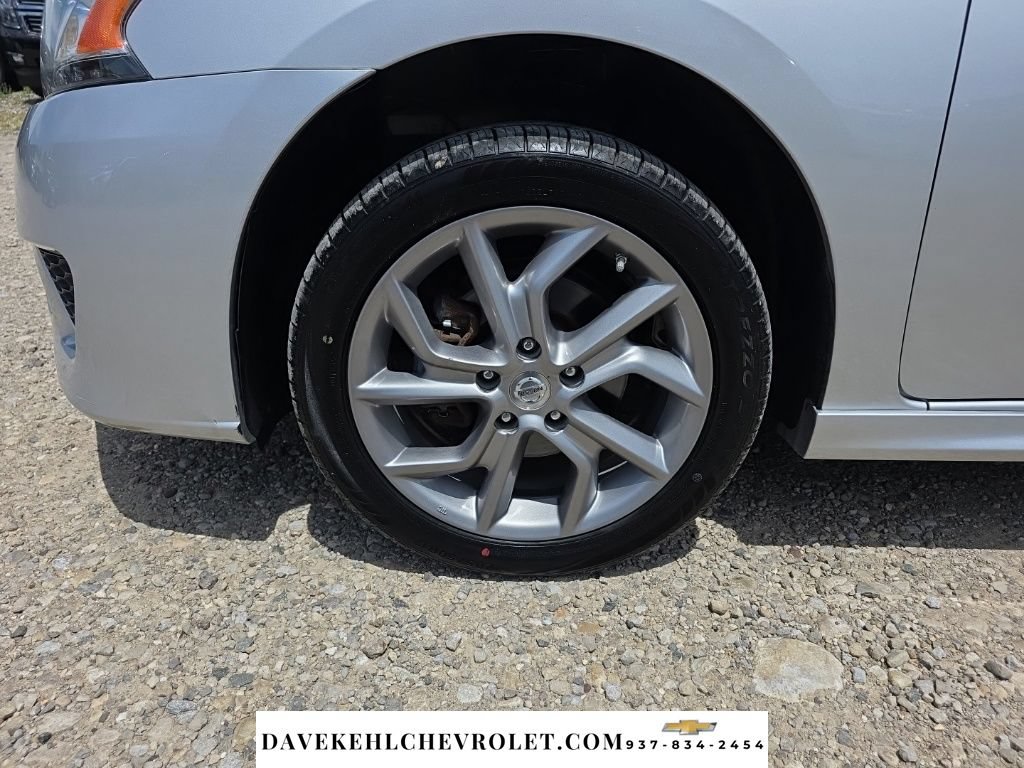 Used 2014 Nissan Sentra SR w/ Premium Package FWD image 9