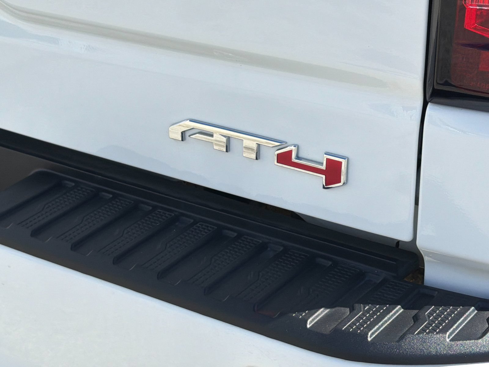 Used 2026 GMC Sierra 1500 AT4 AWD/4WD image 41