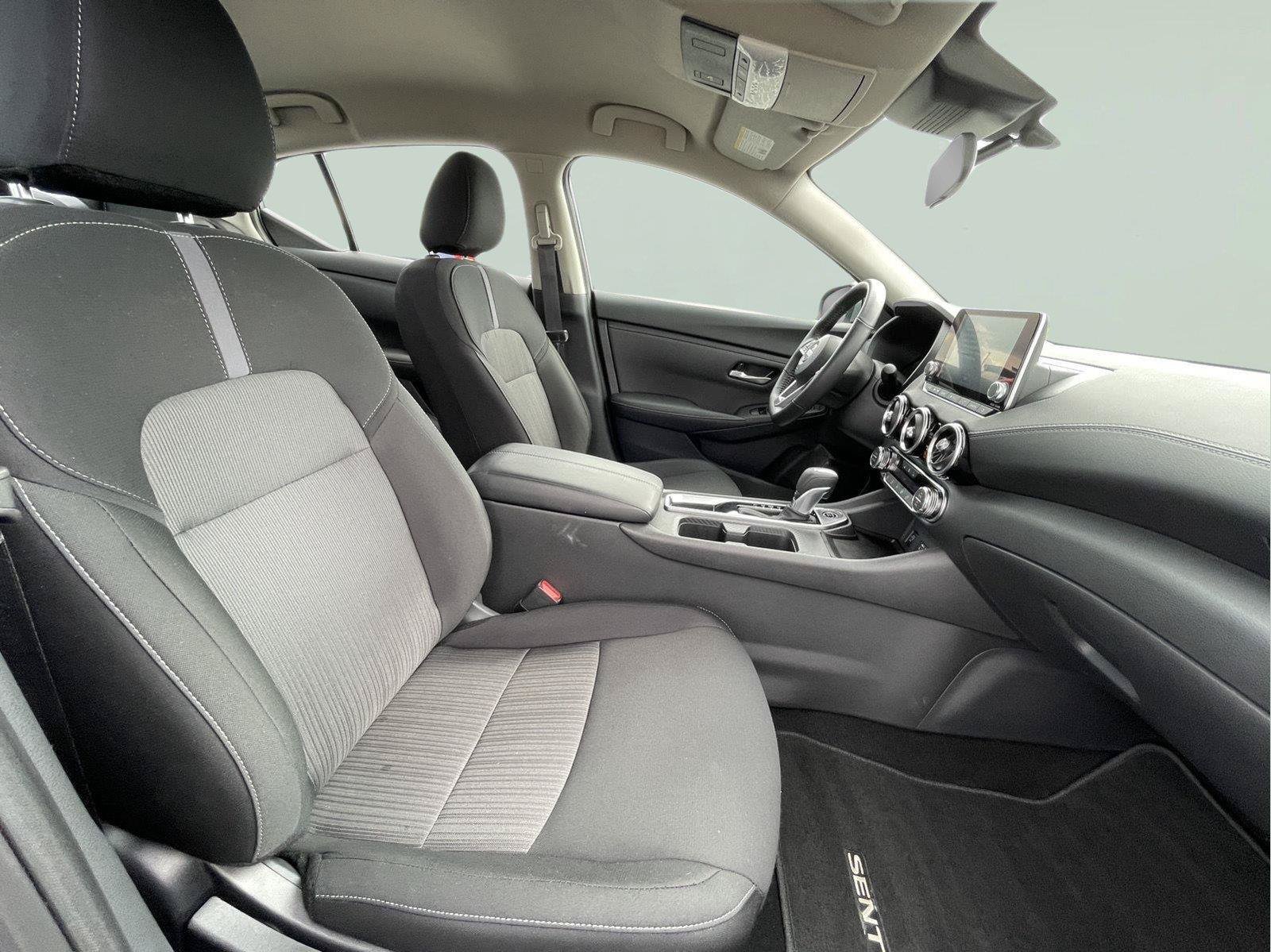 Used 2025 Nissan Sentra SV w/ All-Weather Package FWD image 21