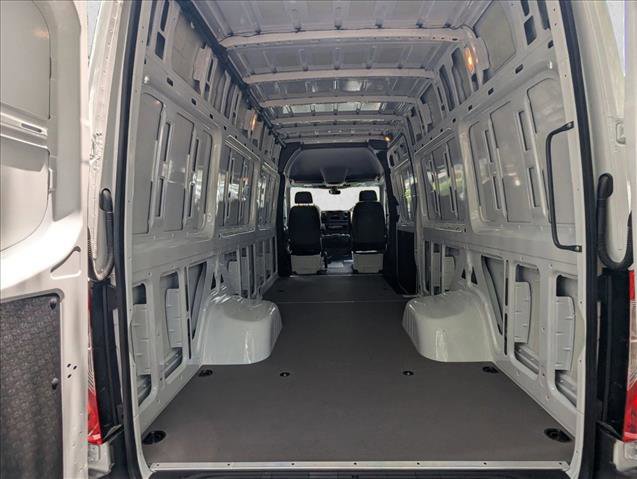 New 2026 Mercedes-Benz Sprinter 3500 image 14