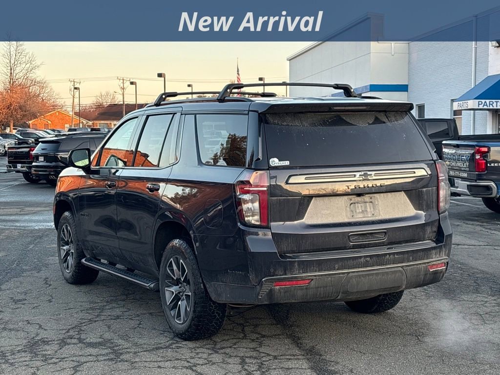 Used 2022 Chevrolet Tahoe Z71 w/ Luxury Package image 2