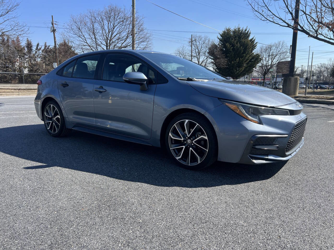 Used 2020 Toyota Corolla XSE image 4