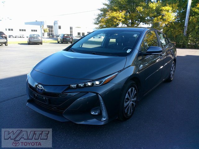 Certified 2022 Toyota Prius Prime Limited image 5