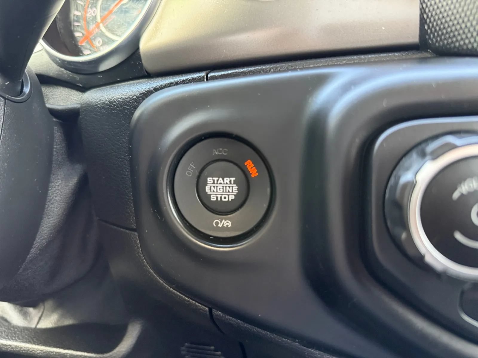 Used 2021 Jeep Wrangler Unlimited Sport AWD/4WD image 34