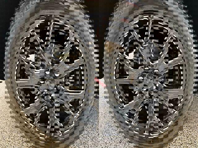 Used 2023 GMC Yukon Denali image 31