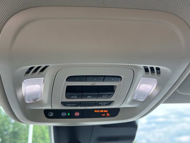 Certified 2023 Buick Envision Avenir AWD/4WD image 21