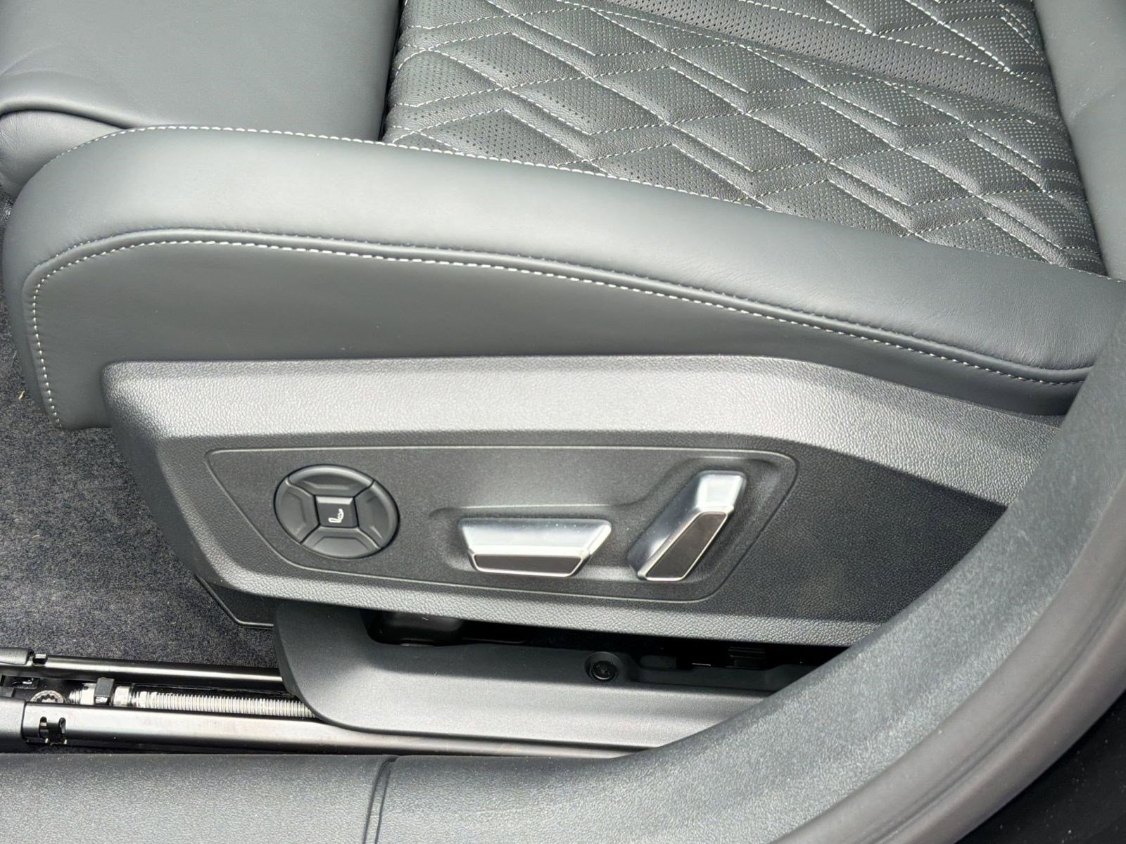 New 2026 Audi S5 Premium Plus AWD/4WD image 13