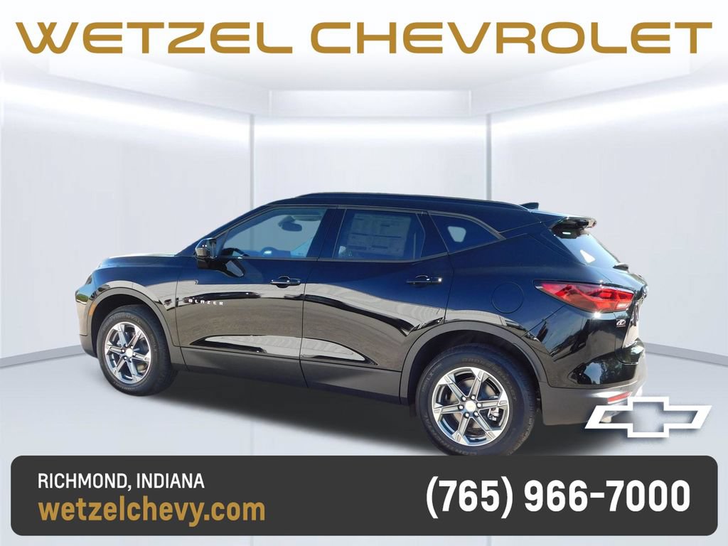 New 2026 Chevrolet Blazer LT w/ Convenience Package AWD/4WD image 5
