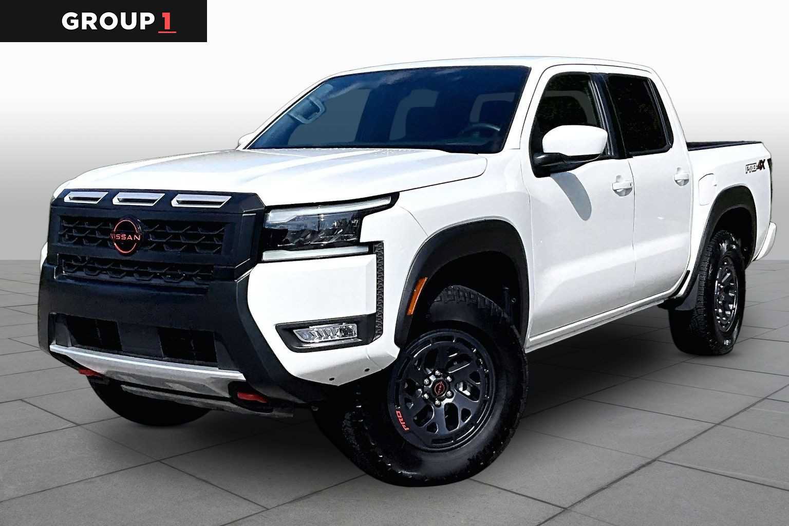 Used 2026 Nissan Frontier PRO-4X AWD/4WD image 1