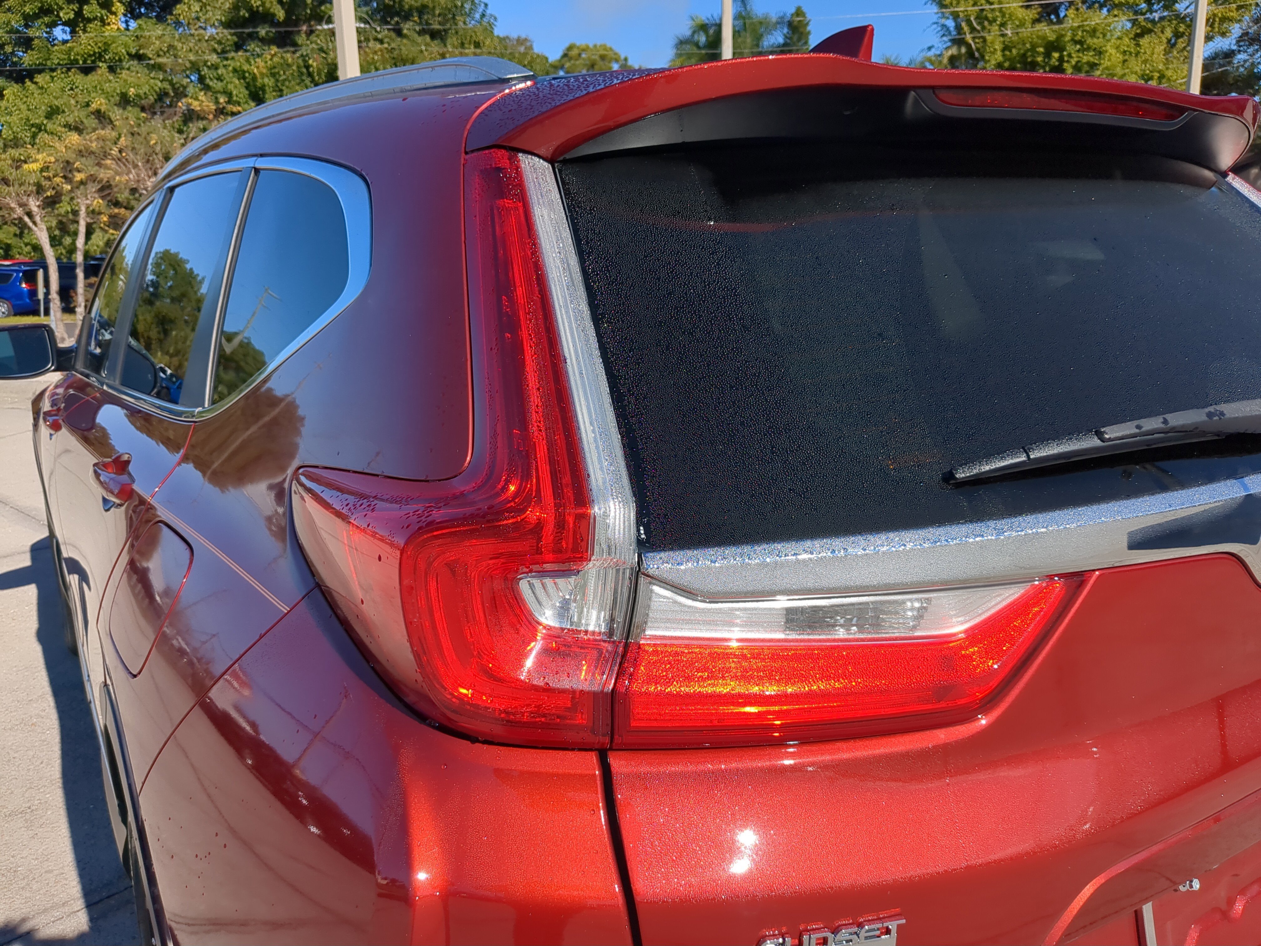 Used 2018 Honda CR-V Touring image 10