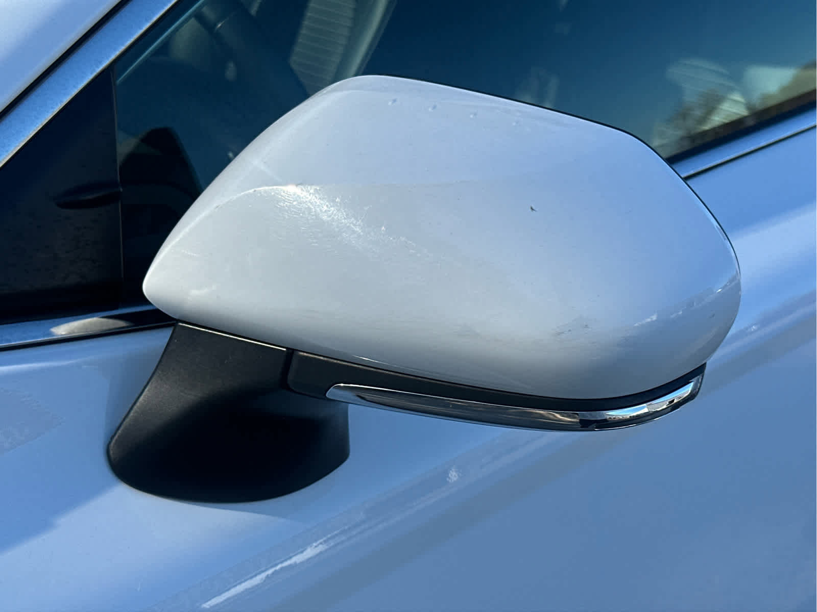 Used 2024 Toyota Camry SE image 11