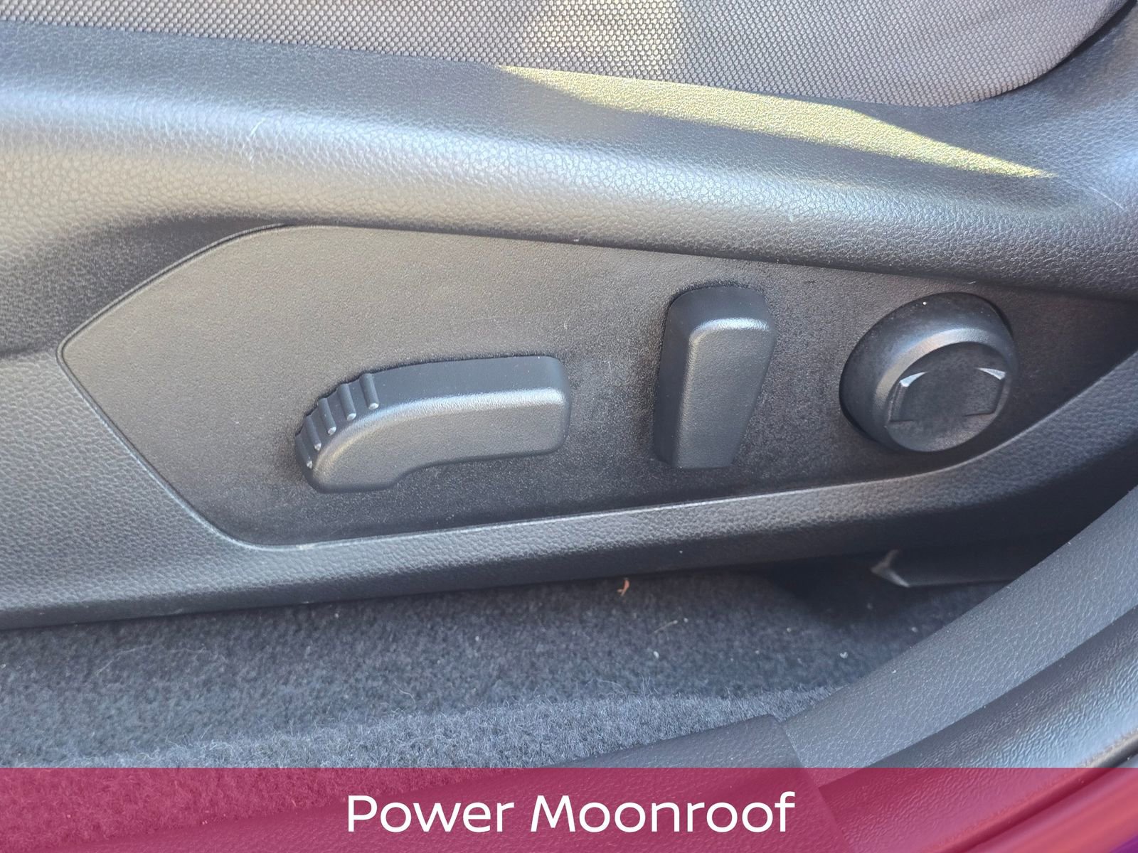 Used 2024 Subaru Crosstrek 2.0i Premium image 14