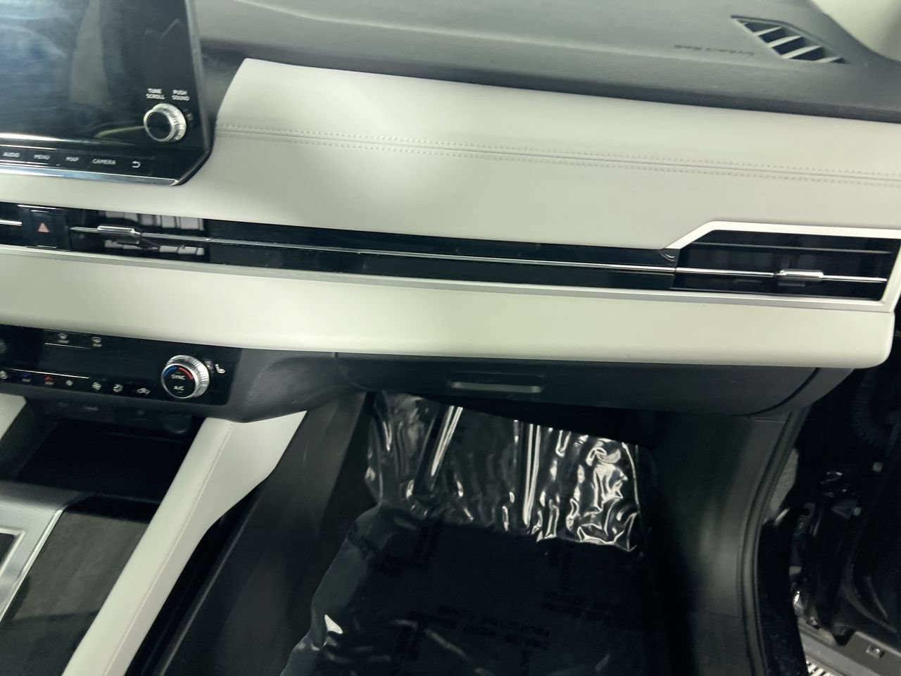 Used 2024 Mitsubishi Outlander SEL FWD image 27