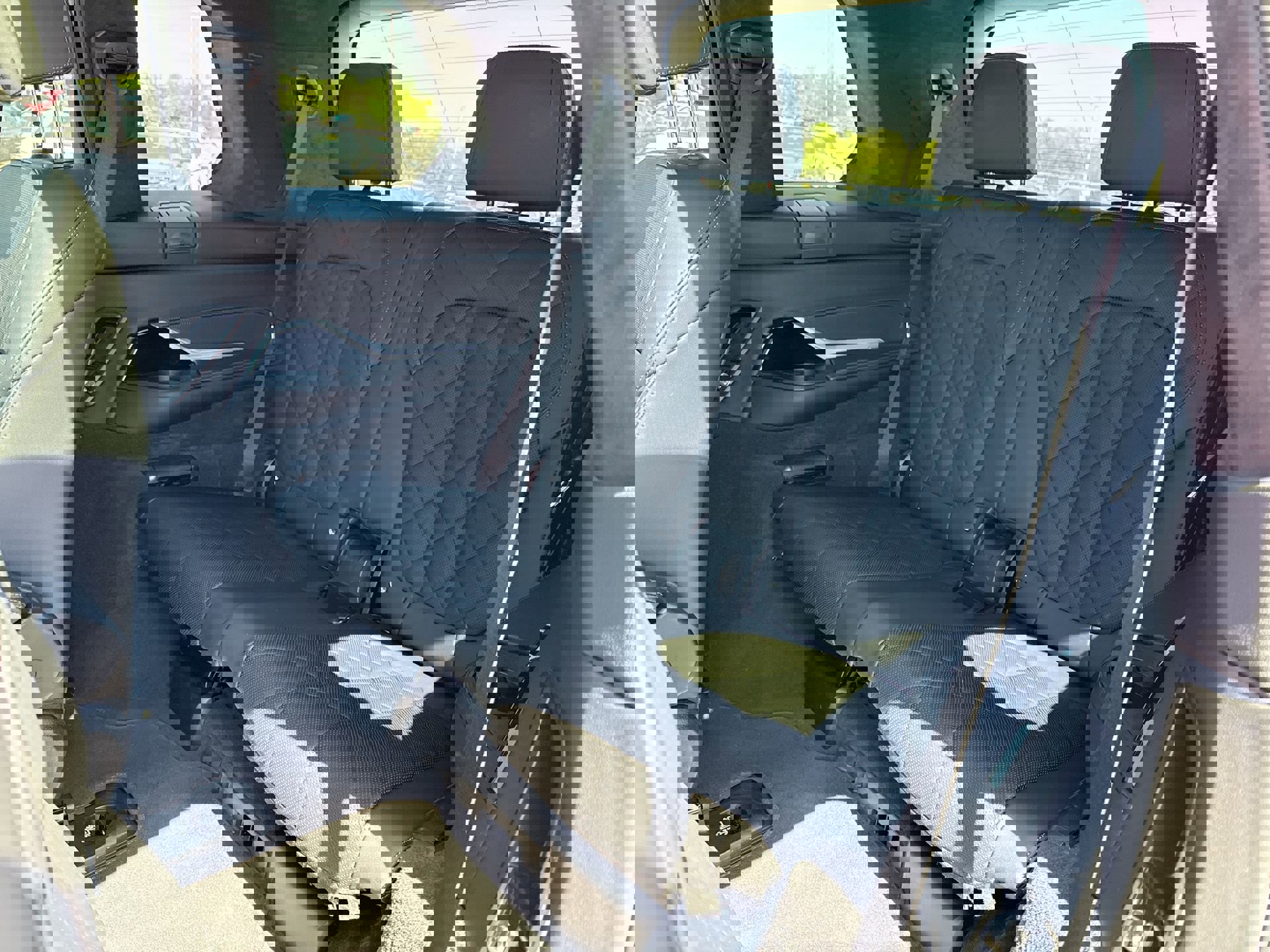 Used 2023 BMW X7 xDrive40i w/ Executive Package image 25