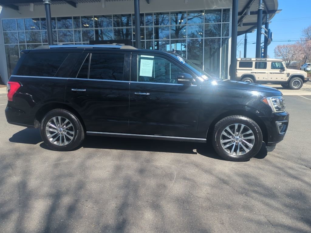 Used 2018 Ford Expedition Limited w/ Equipment Group 301A image 2