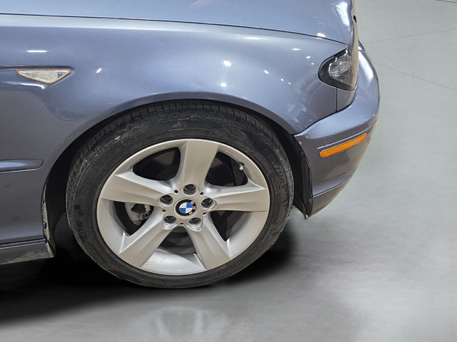 Used 2005 BMW 325Ci Convertible RWD image 28
