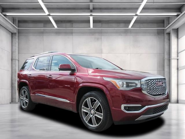 Used 2017 GMC Acadia Denali w/ Technology Package image 1