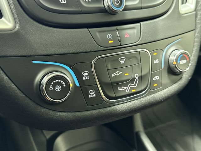 Used 2023 Chevrolet Malibu LS FWD image 19