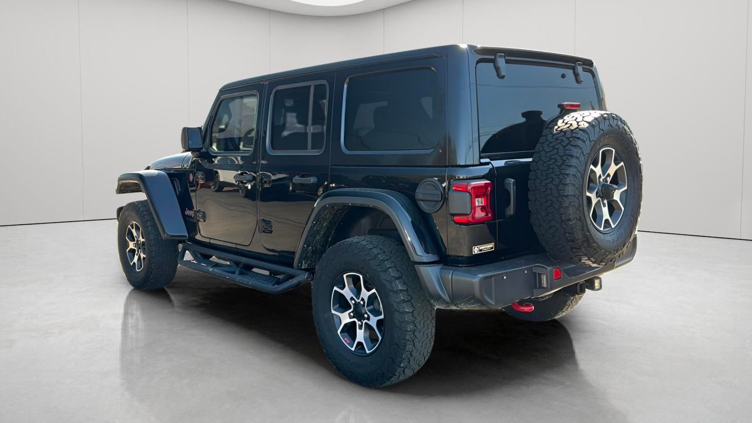 Used 2022 Jeep Wrangler Unlimited Rubicon w/ LED Lighting Group image 7