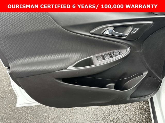 Certified 2024 Chevrolet Malibu RS w/ LPO, Floor Liner Package image 14