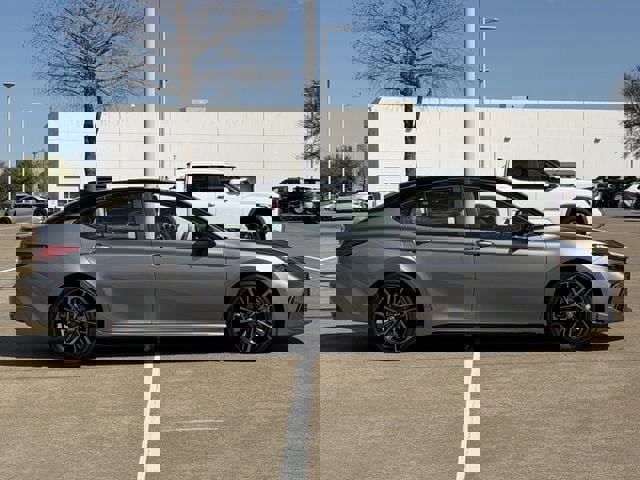 Used 2025 Toyota Camry XSE w/ Premium Package image 3