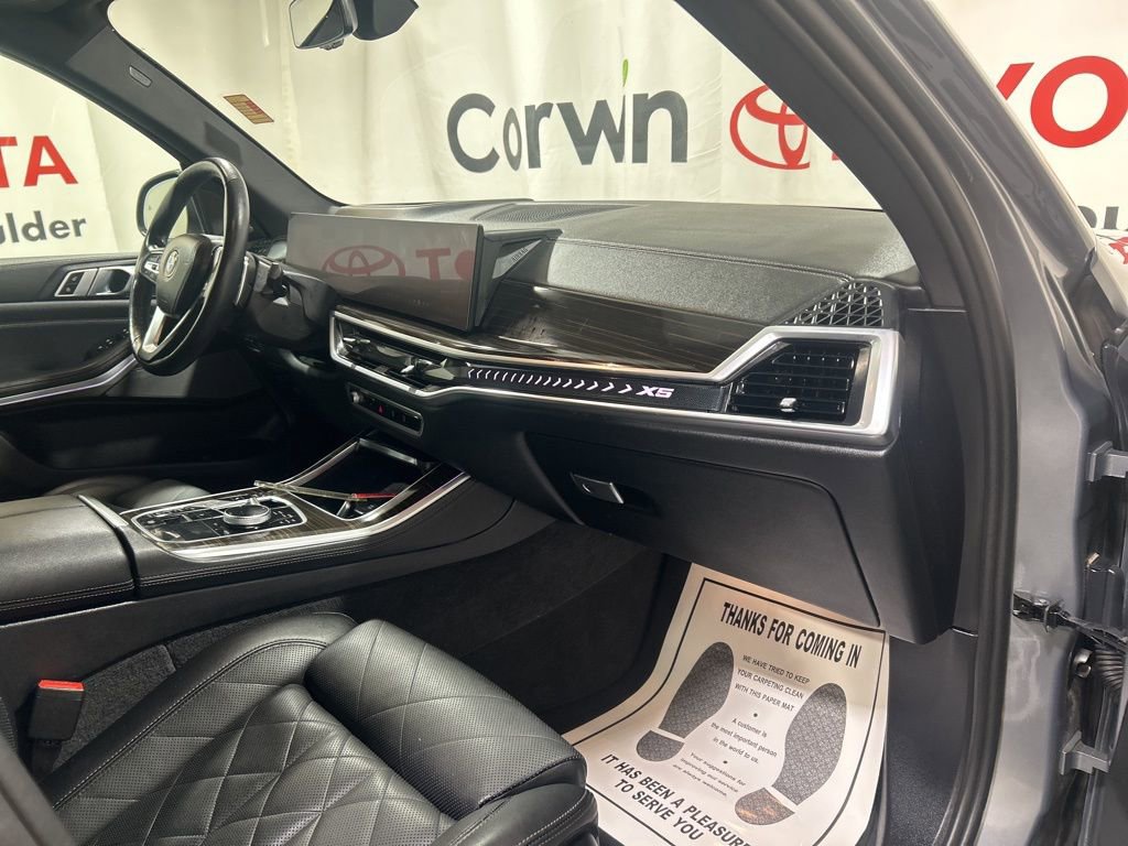 Used 2024 BMW X5 xDrive40i AWD/4WD image 10