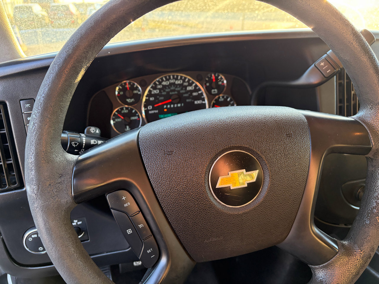 Used 2015 Chevrolet Express 3500 LT w/ LT Preferred Equipment Group RWD image 17