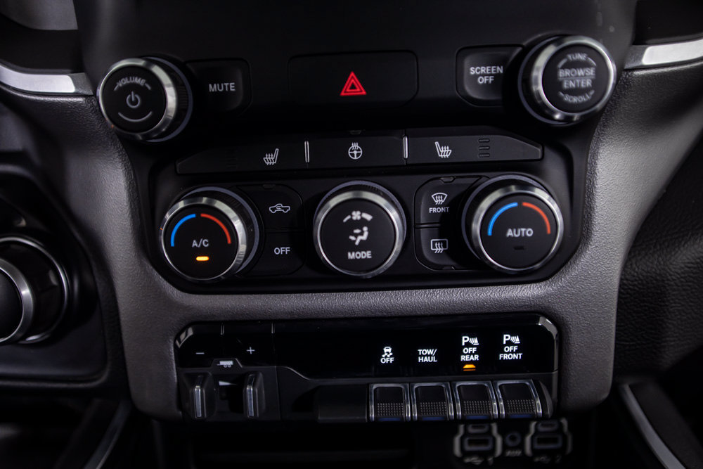 Used 2020 RAM 1500 Big Horn AWD/4WD image 29