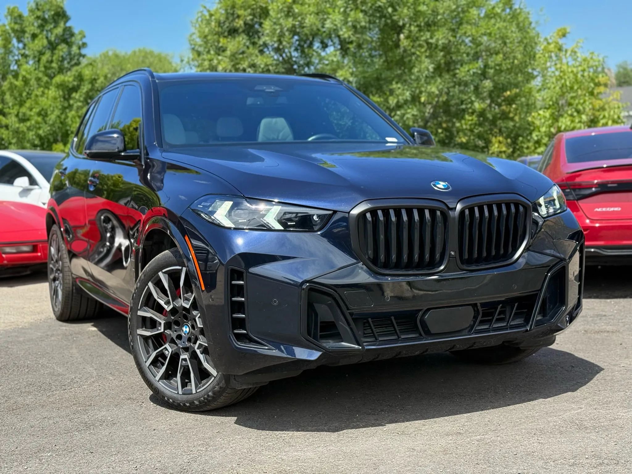 Used 2024 BMW X5 xDrive40i w/ M Sport Package video 1