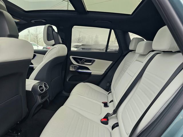 New 2026 Mercedes-Benz GLC 300 4MATIC image 21