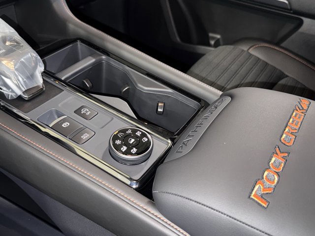 New 2025 Nissan Pathfinder Rock Creek image 26