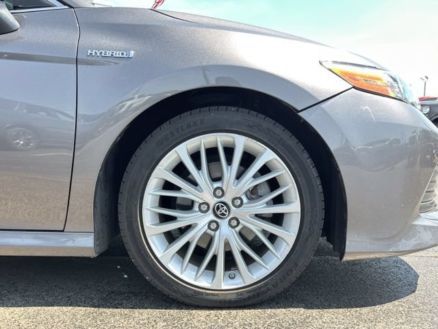 Used 2018 Toyota Camry XLE w/ Audio Package FWD image 14