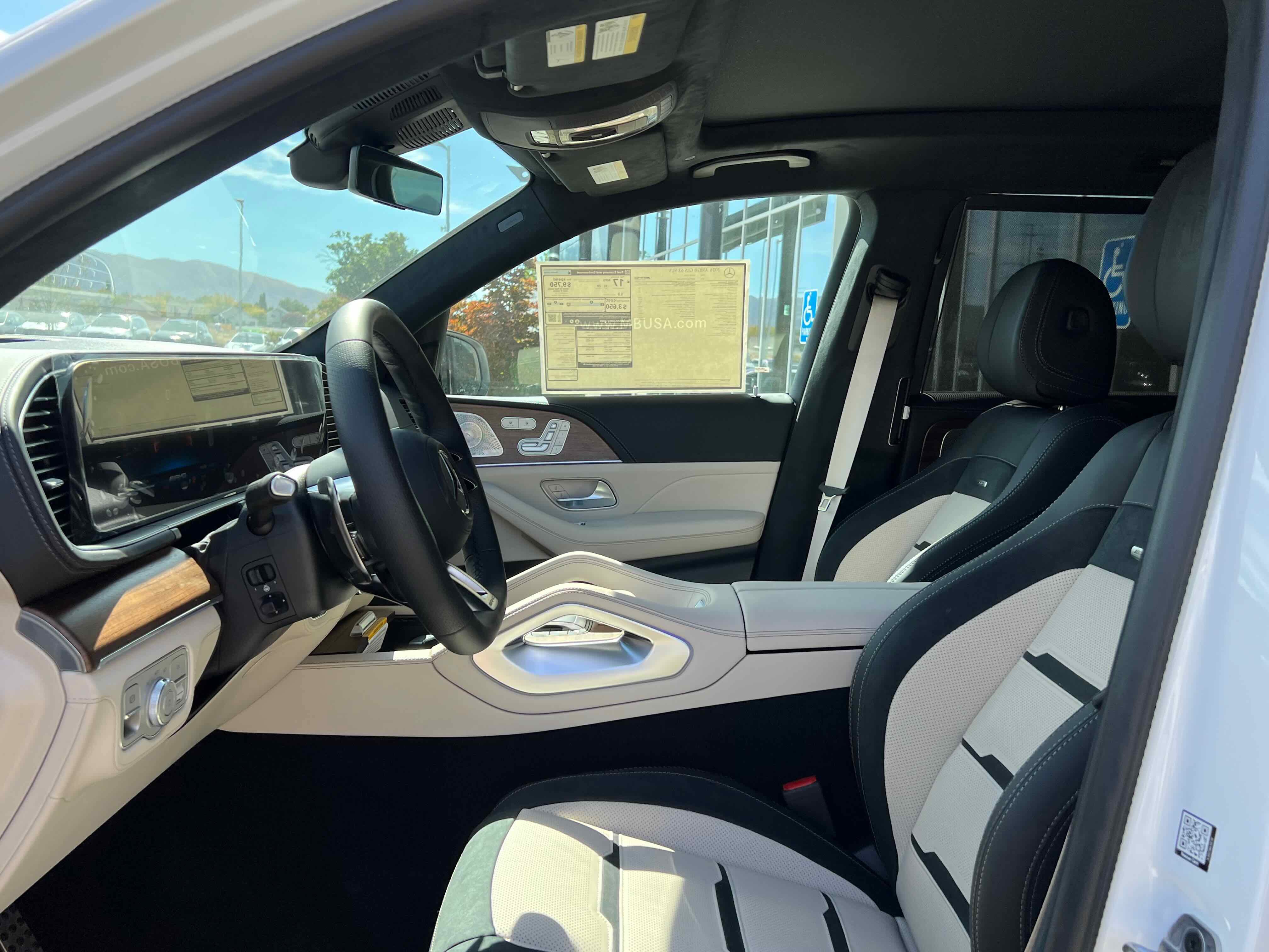 New 2026 Mercedes-Benz GLS 63 AMG 4MATIC image 17