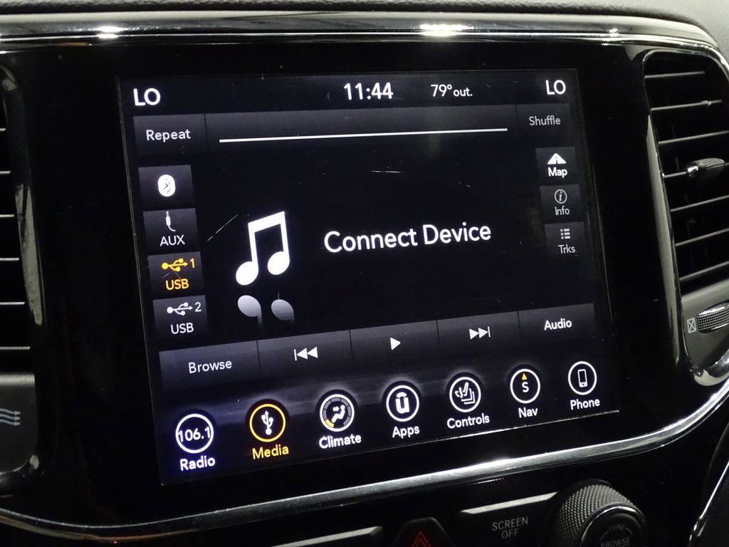 Used 2019 Jeep Grand Cherokee Limited image 36