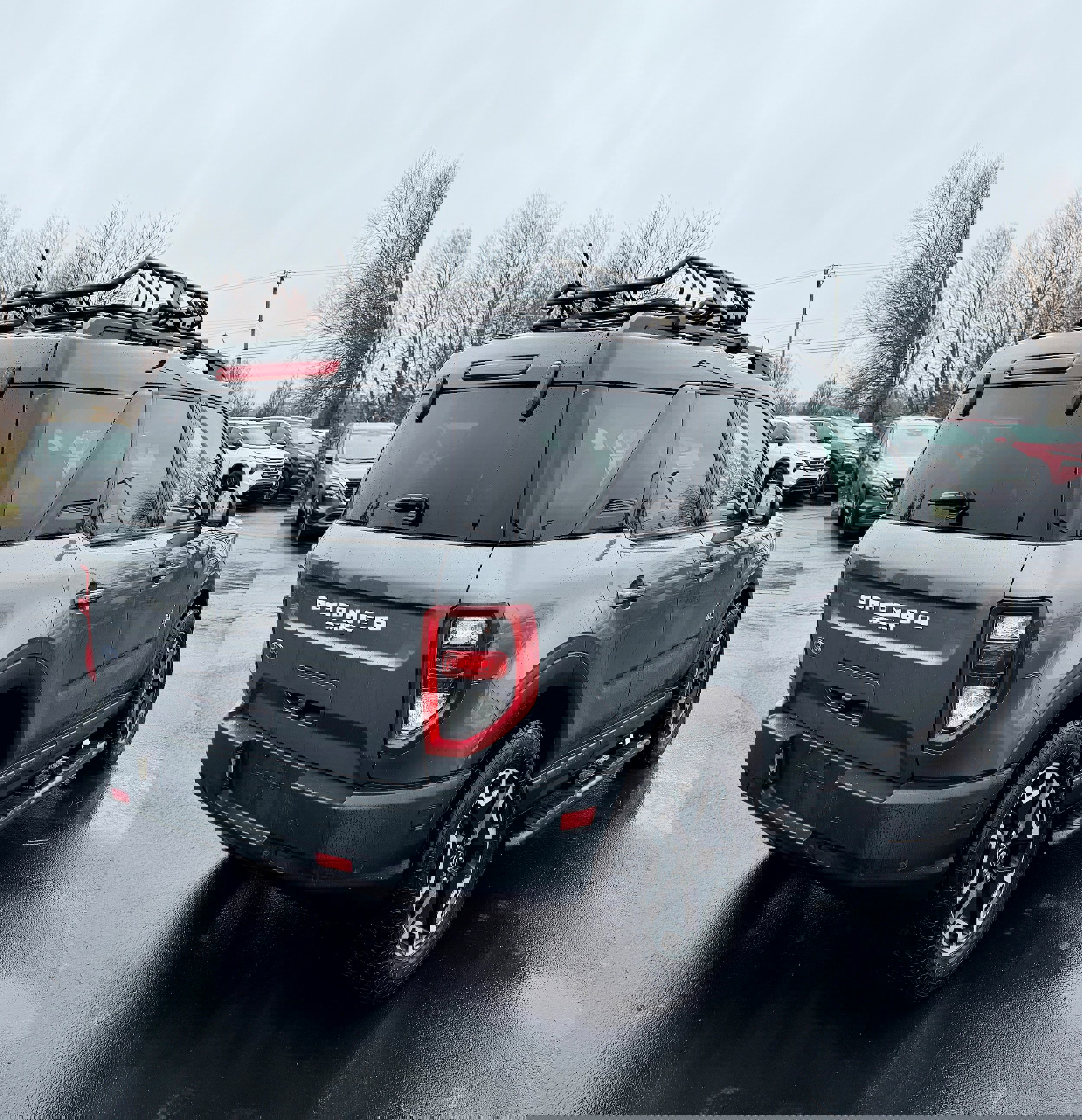 Used 2021 Ford Bronco Sport Outer Banks image 2