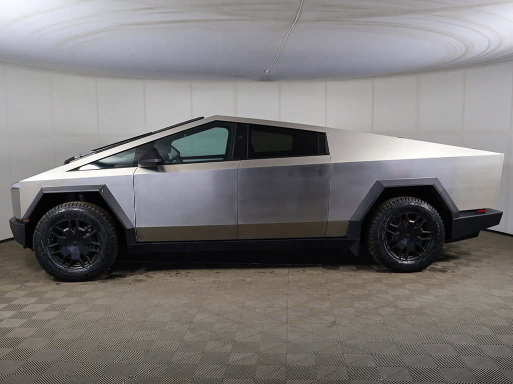 Used 2024 Tesla Cybertruck AWD Crew Cab image 14