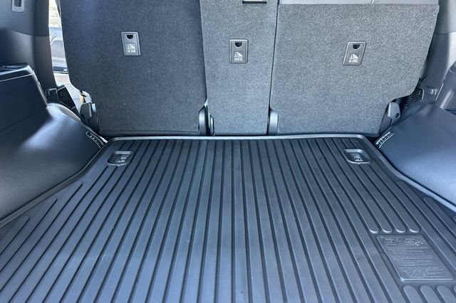 New 2026 Lexus LX 600 4WD w/ Accessory Package (2T) image 14