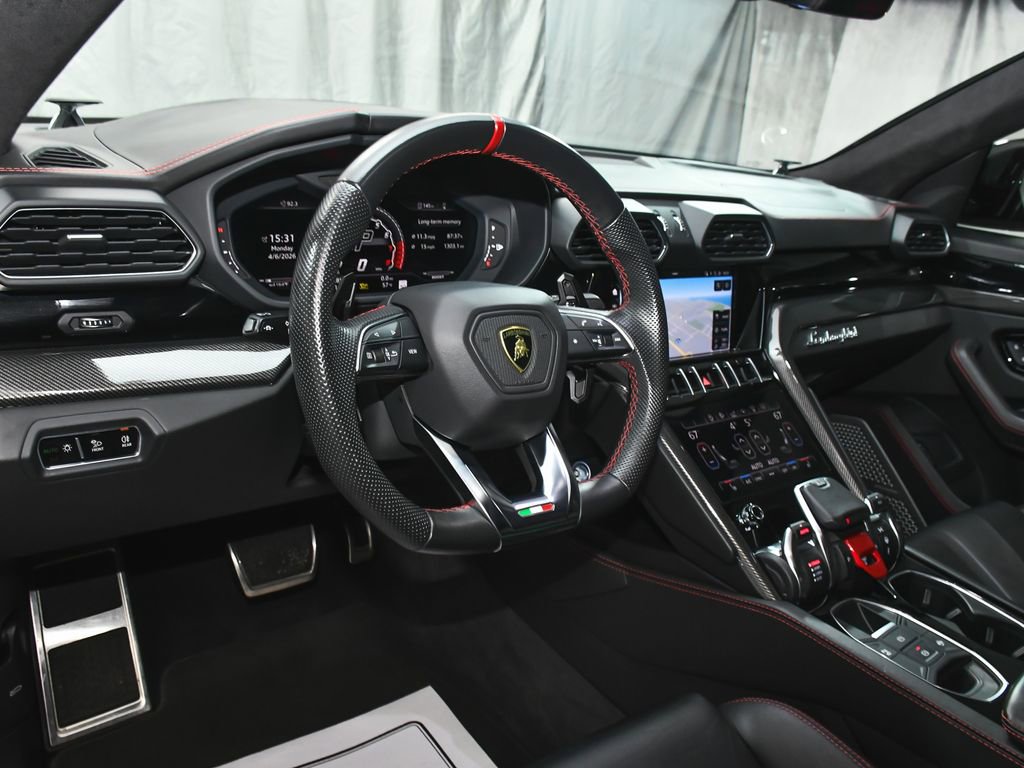 Used 2020 Lamborghini Urus image 23